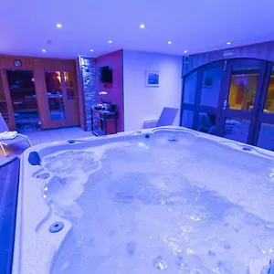 Hotel Alpazur Val Cenis, Lanslebourg-Mont-Cenis
