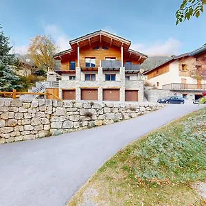 Nouveau ! Grand Croix - Standing - 8, 10 Pers Chalet